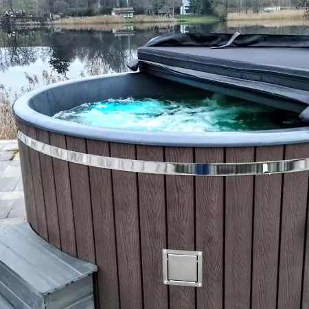 Prázdninový areál Mazurskie Przy Jeziorze